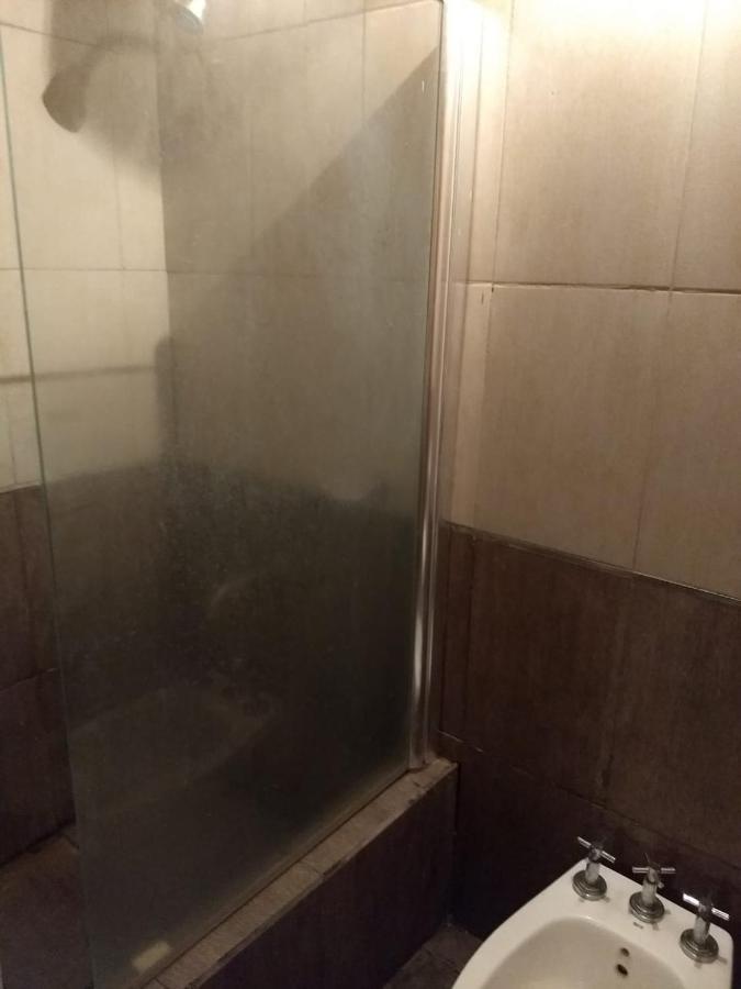 Luis'S House Ezeiza Airport Hotel Монте Гранде Екстериор снимка