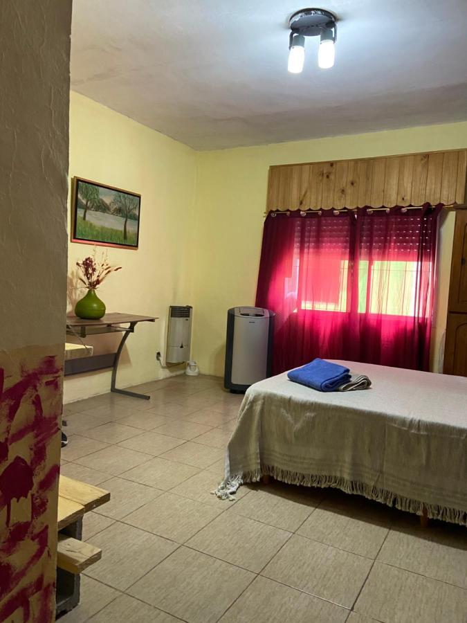 Luis'S House Ezeiza Airport Hotel Монте Гранде Екстериор снимка