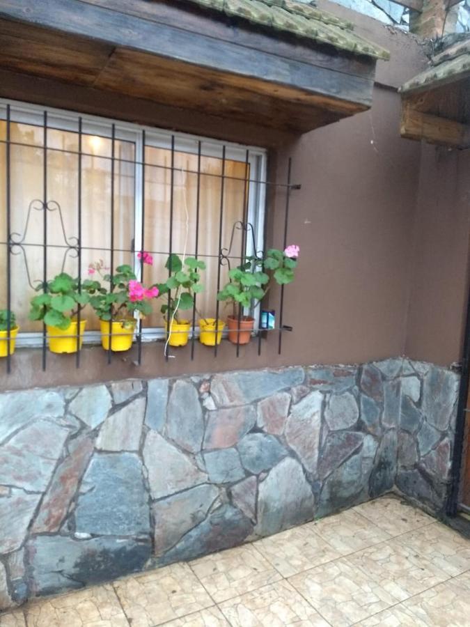 Luis'S House Ezeiza Airport Hotel Монте Гранде Екстериор снимка